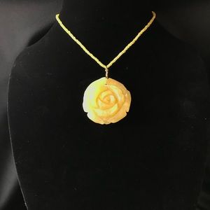 Pineapple choker necklace